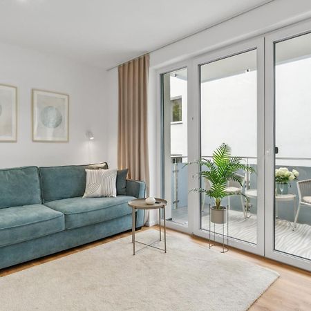 Zwei Apartments Fuer Bis Zu 8 Personen Zentral, Modern, Mit Terrasse & Balkon Bielefeld Exterior photo