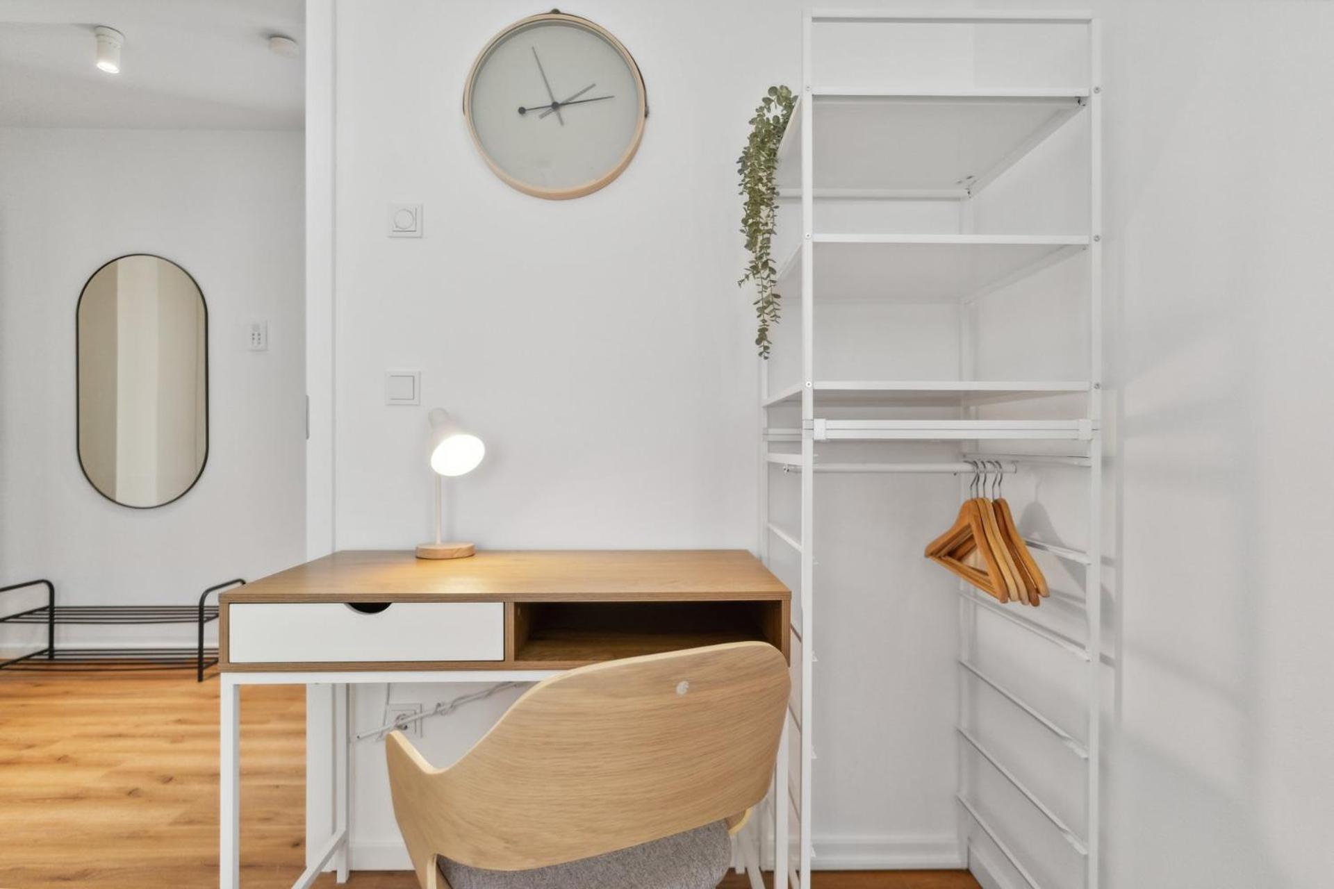 Zwei Apartments Fuer Bis Zu 8 Personen Zentral, Modern, Mit Terrasse & Balkon Bielefeld Exterior photo